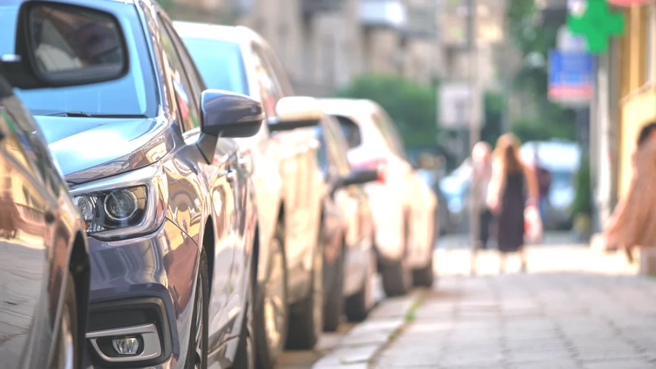 Otomotiv Dünyasında Şampiyonlar Mücadelesi: Temmuz'un Kazananı Renault, Elektrikli Arenada Tesla ve Togg Kapışıyor!