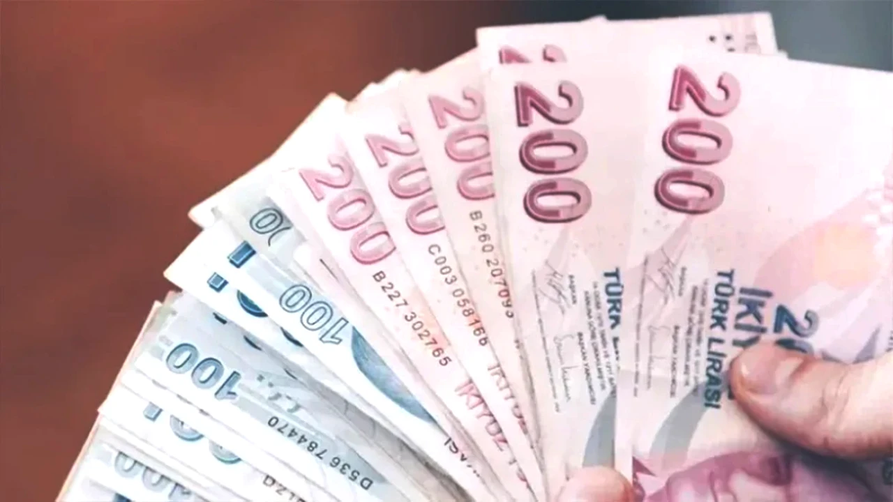 TL'nin Değer Kaybı! Son 9 Ayın En Düşük Seviyesine Ulaştı